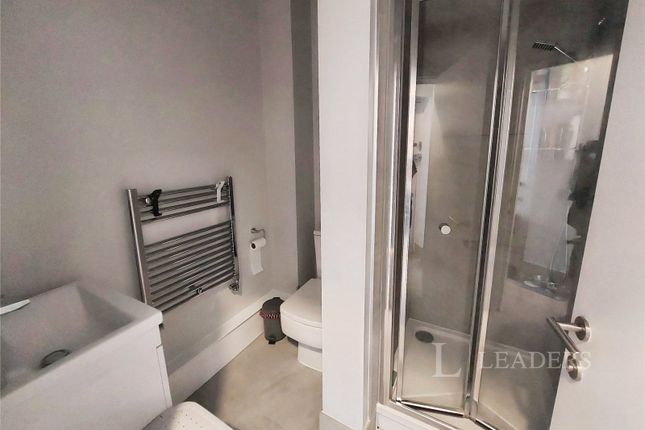Flat 3 Hamilton Court, 45-47, Collingdon Street, Bedfordshire photo 3