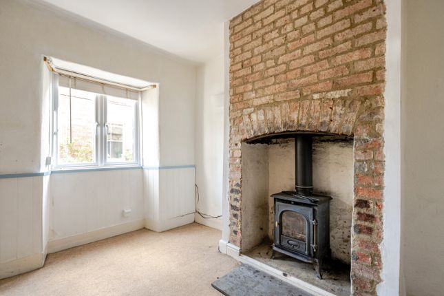 18, Chester Crescent, Gloucestershire photo 4