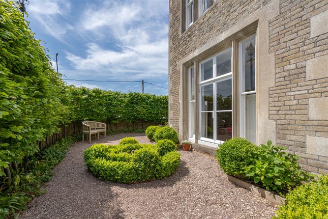 Town house for sale in The Knoll, Malmesbury