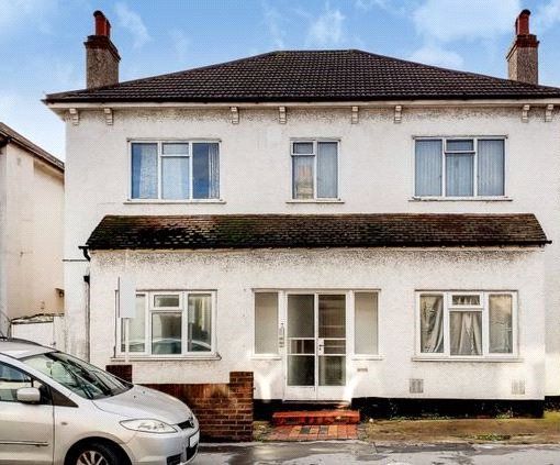 Flat for sale in Northcote Road, Croydon, Surrey
