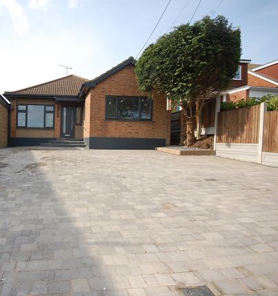 Thumbnail Detached bungalow to rent in Crays Hill, Billericay, Billericay