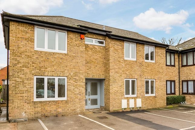 Flats and Apartments to Rent in Hampton, London - Renting in Hampton,  London - Zoopla