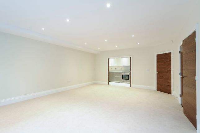2 Regency House, Humphris Place, Cheltenham photo 3