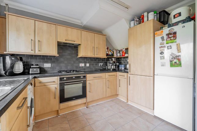 5, Brownhill Close, Chandler's Ford photo 4