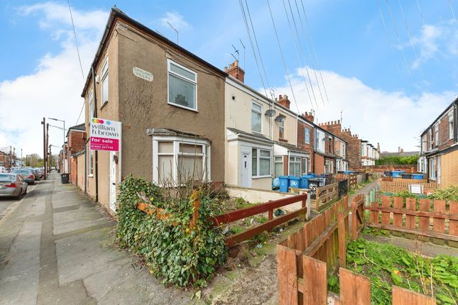 Thumbnail End terrace house for sale in Reynoldson Street, Hull