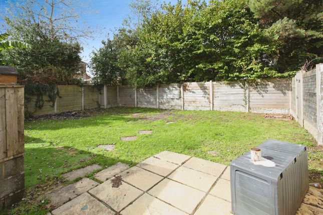 6, Gelli Road, PONTYCLUN photo 2