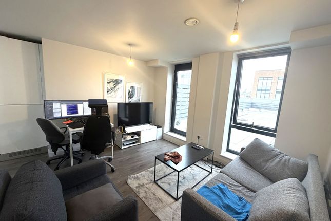 Apartment 50, 1 Neptune Place, Liverpool photo 2