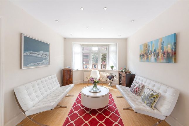 74, Rosendale Road, London photo 2