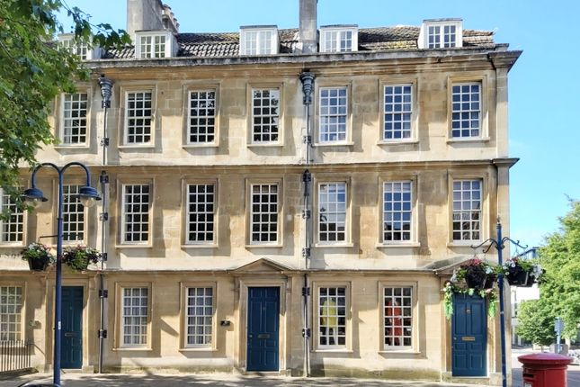 Office to let in Kingsmead Square, Bath