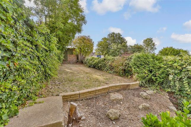 Scotby Avenue Walderslade, Chatham photo 4