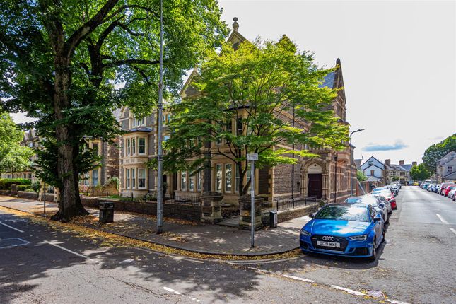 Thumbnail Flat for sale in The Hamiltons, Cathedral Road, Pontcanna, Cardiff