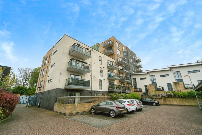 Flat for sale in Melbourne Street, Brighton
