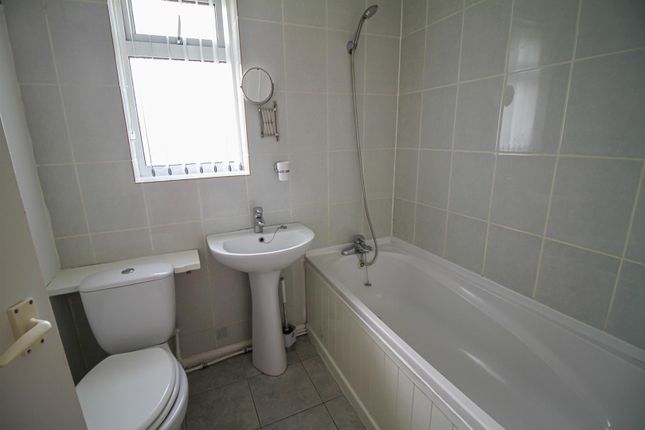 271a, Westdale Lane, Nottingham photo 4