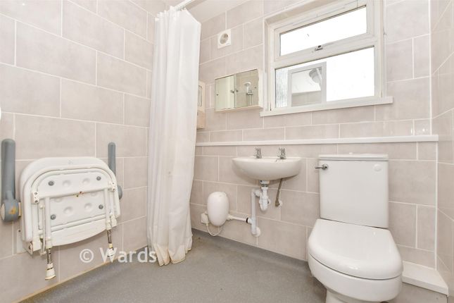 40, Leivers Road, Deal photo 4