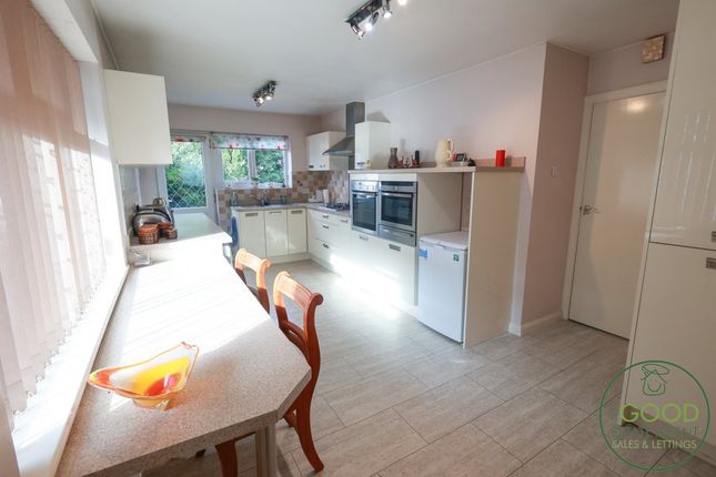 96, Woodplumpton Lane, Broughton, Preston photo 3