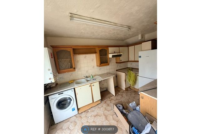 Lynmouth Court, Prestwich, Manchester photo 4