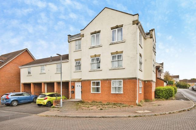 2-bed flat on 18, Ermine Street, YEOVIL, £100,000