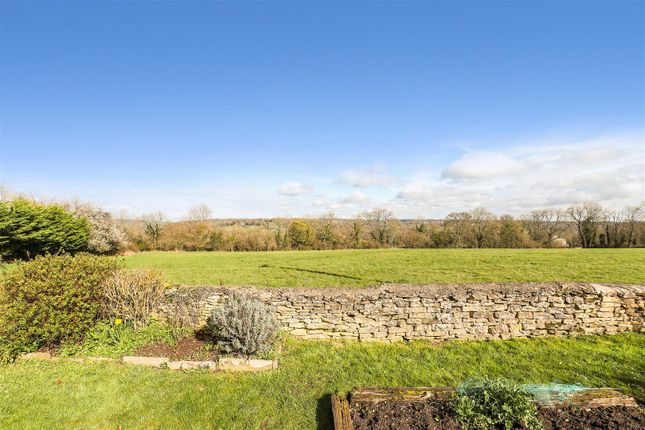 Rockleigh, Cirencester Road, Stroud photo 3