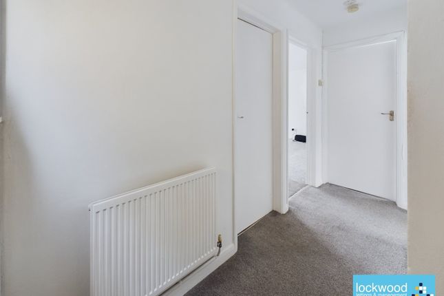 8a, Ashford Crescent, Ashford photo 4