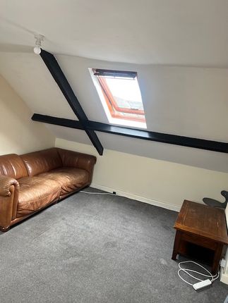 91, Woodville Road, Cardiff photo 4