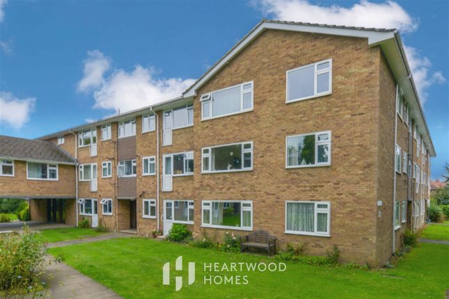 Thumbnail Flat for sale in Cumberland Court Carlisle Avenue, St. Albans