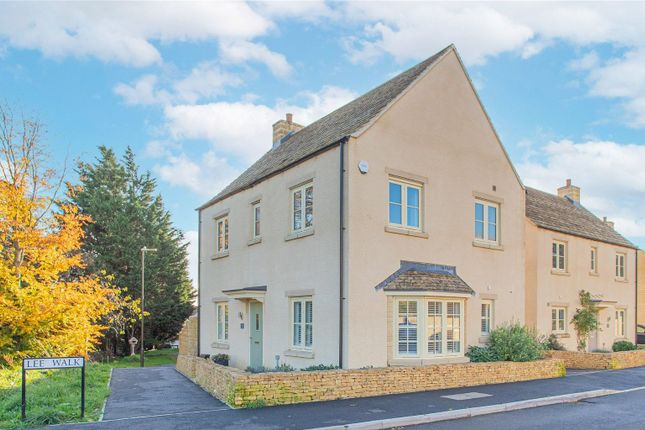 Thumbnail Detached house for sale in Lee Walk, Tetbury