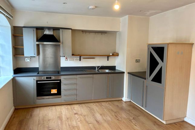 1-bed flat on 10 Newhall Court,, George Street, Birmingham, £155,000