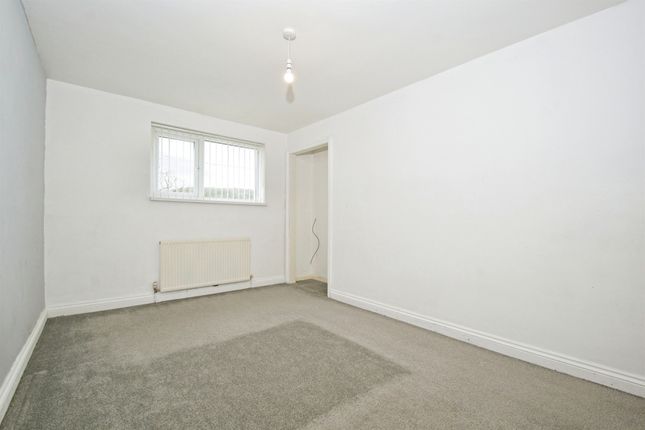 Terraced house for sale in Cot Farm Circle, Newport