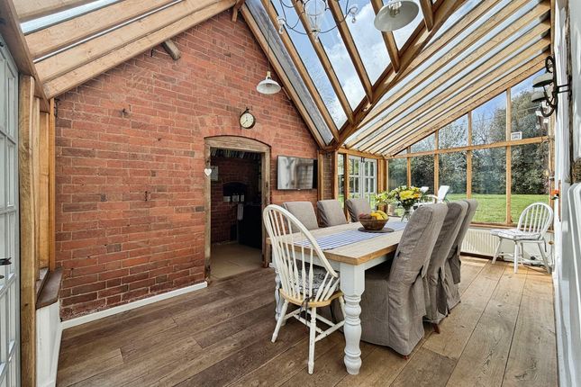 5, Stareton Lane, Nr Kenilworth photo 4