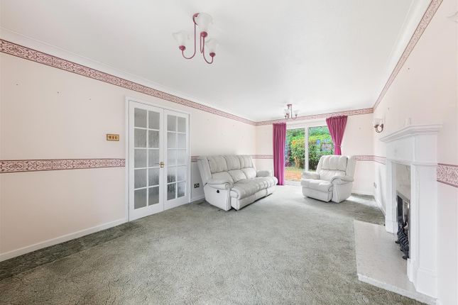 45, Ashbee Gardens, Herne Bay photo 4