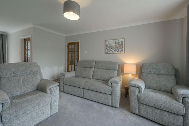 Sandyfields Road, Dudley photo 3