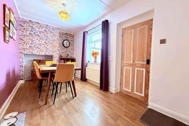 15, Grange Park Crescent, Durham photo 3