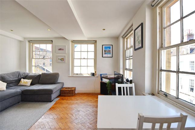 Flat 8, Weston House, 24A, Orchard Street, Somerset photo 5