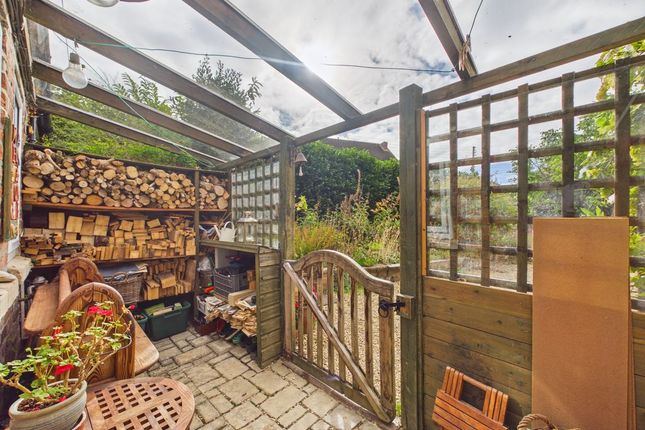 Hillgrove, Verney Road, Stonehouse photo 4