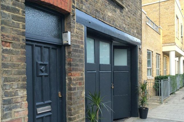 Thumbnail Office to let in Crownstone Road, Clapham, London