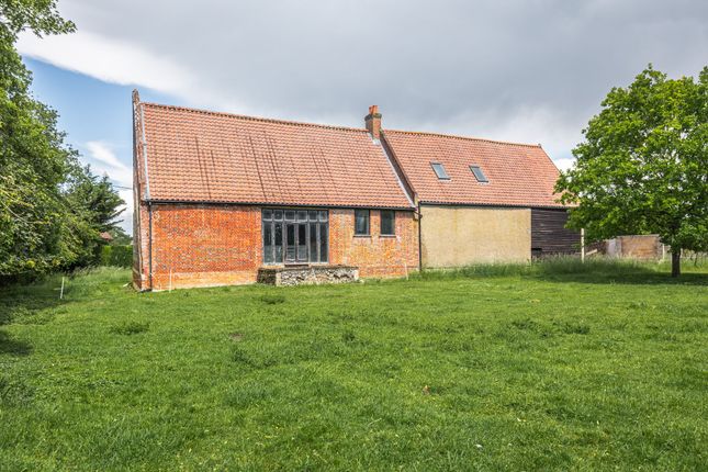 Old Farm & Barn, Merton, Thetford photo 4