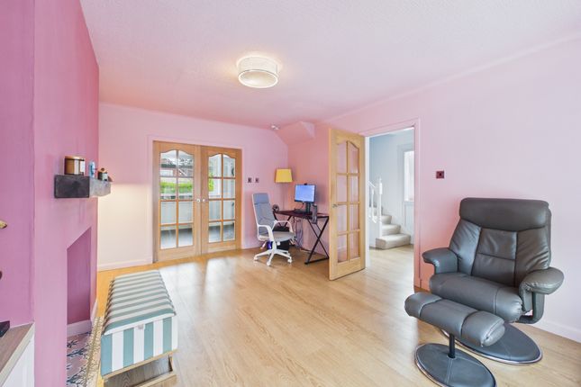 23 Monroe Drive, Uddingston photo 3
