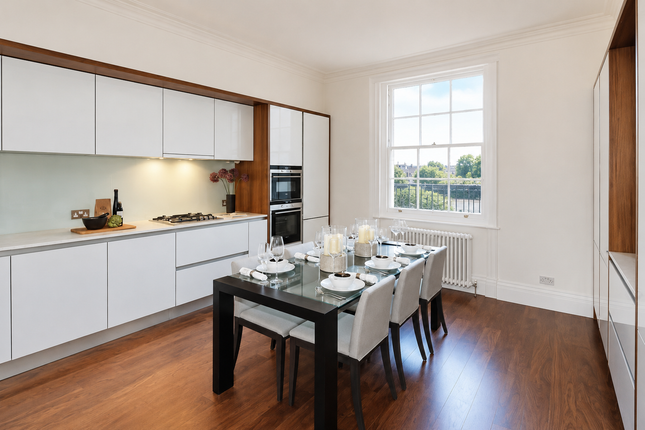 Apartment 6, 123 St. Georges Square, London photo 4