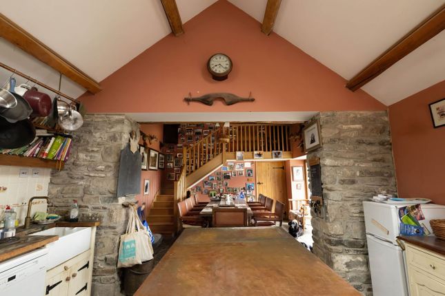 Wernllwyd, Ffarmers, Llanwrda photo 5