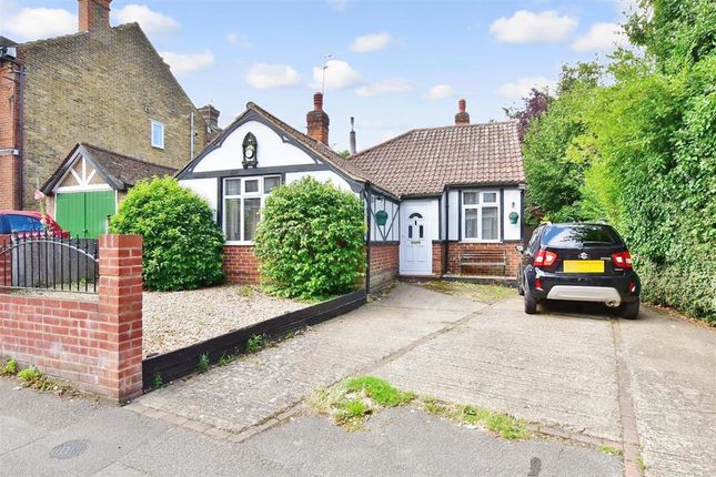 Thumbnail Detached bungalow for sale in Hayle Road, Maidstone, Kent