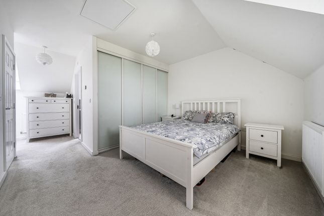 10, Centenary Way, Oxfordshire photo 3
