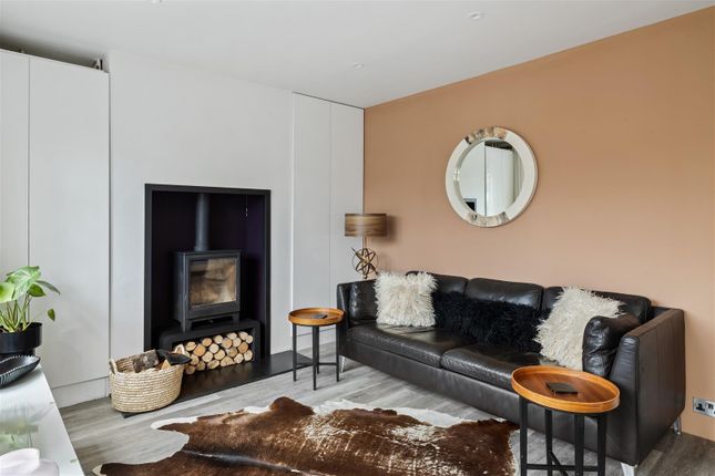 10, The Close, Haywards Heath photo 4