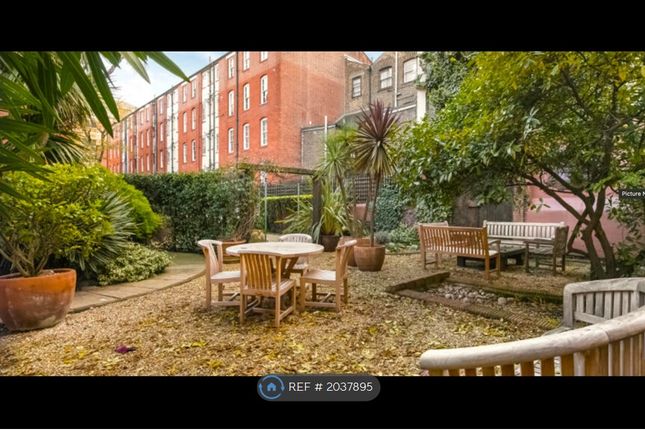 Flat to rent in Beaumont Buildings, London