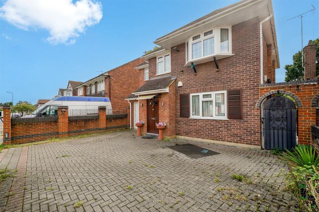4-bed detached on 72, Sudbury Avenue, Wembley, £850,000