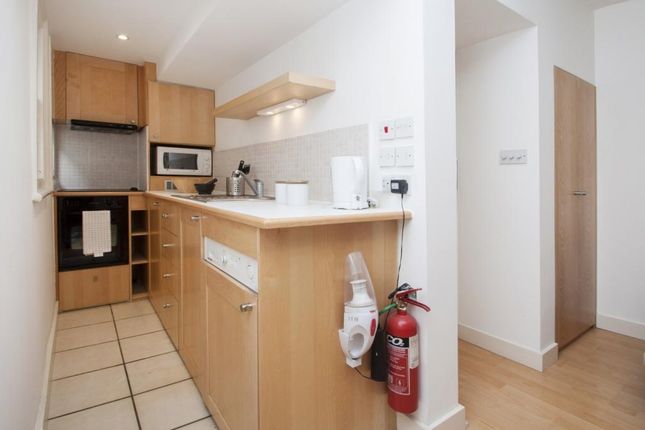 Flat 3, Belgrave Road, Pimlico photo 5