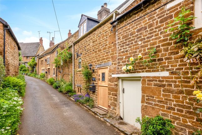 Thumbnail Terraced house for sale in Bakers Lane, Swalcliffe, Banbury, Oxfordshire