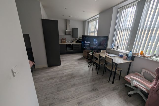 Apartment 1, 10a, The Rock, Bury photo 2