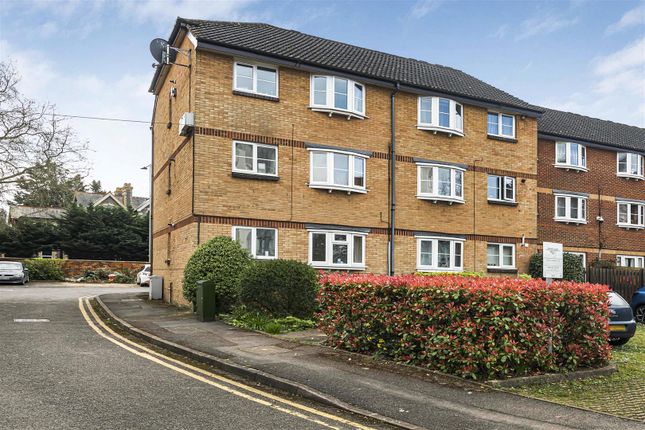 Flat for sale in Troon Court, Muirfield Close, Reading