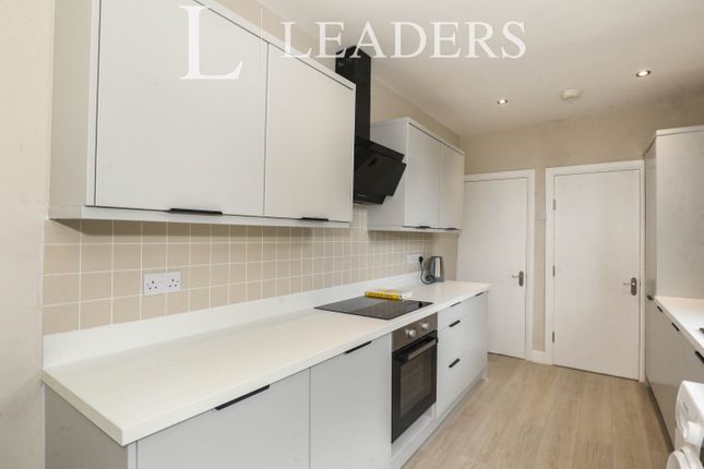 Room 1, 199, Ford Lane, Crewe photo 3