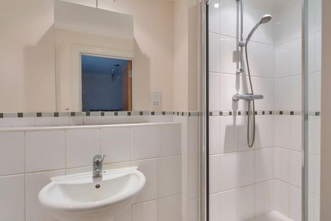 Flat for sale in Summertown, Oxford